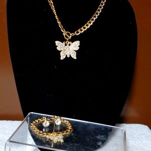 Equisite Jewelry-Necklace, Earrings & Bracelet SET - $25 NWT